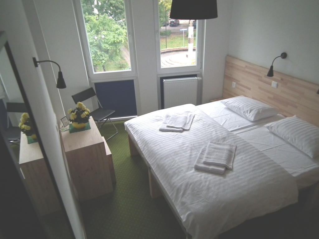 5A Hotel Services Koszalin Habitación foto
