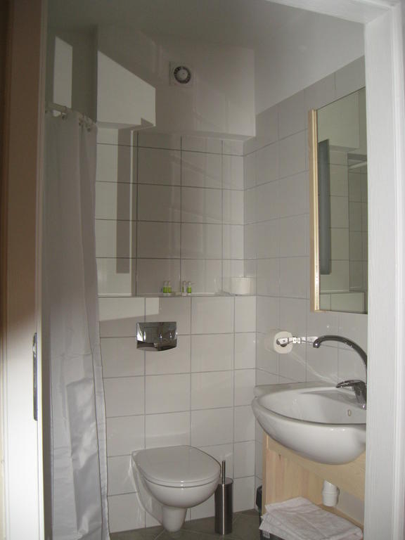 5A Hotel Services Koszalin Exterior foto